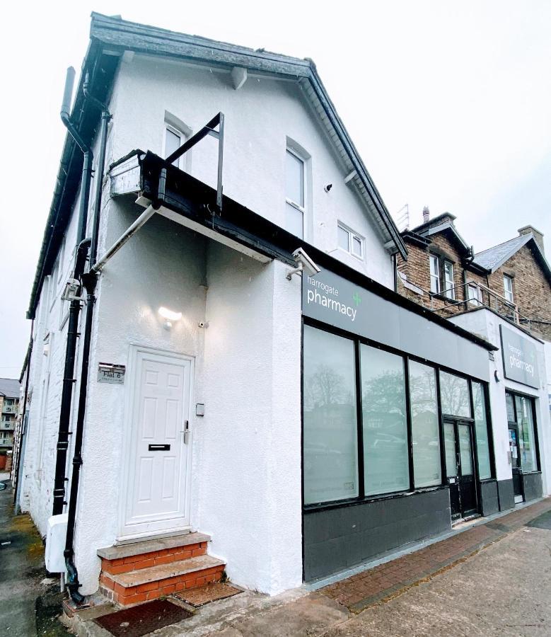 Gorgeous Town Center 3 Bedroom Self Contained Apartment For 1-5 People Harrogate Luaran gambar