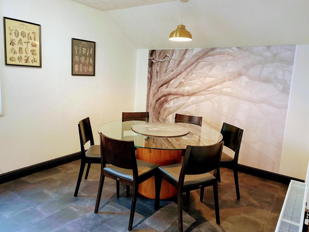 Gorgeous Town Center 3 Bedroom Self Contained Apartment For 1-5 People Harrogate Luaran gambar